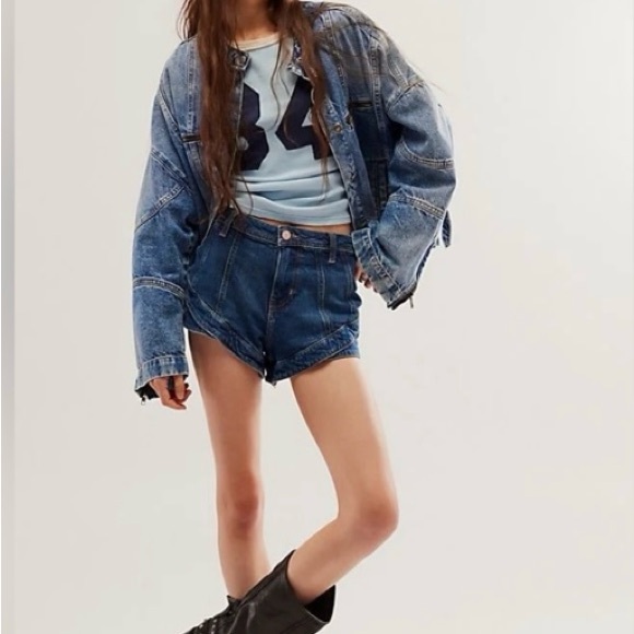 Free People/ We The Free Dia Denim Blue Jean Jacket Size X-Small and Large - Picture 7 of 12